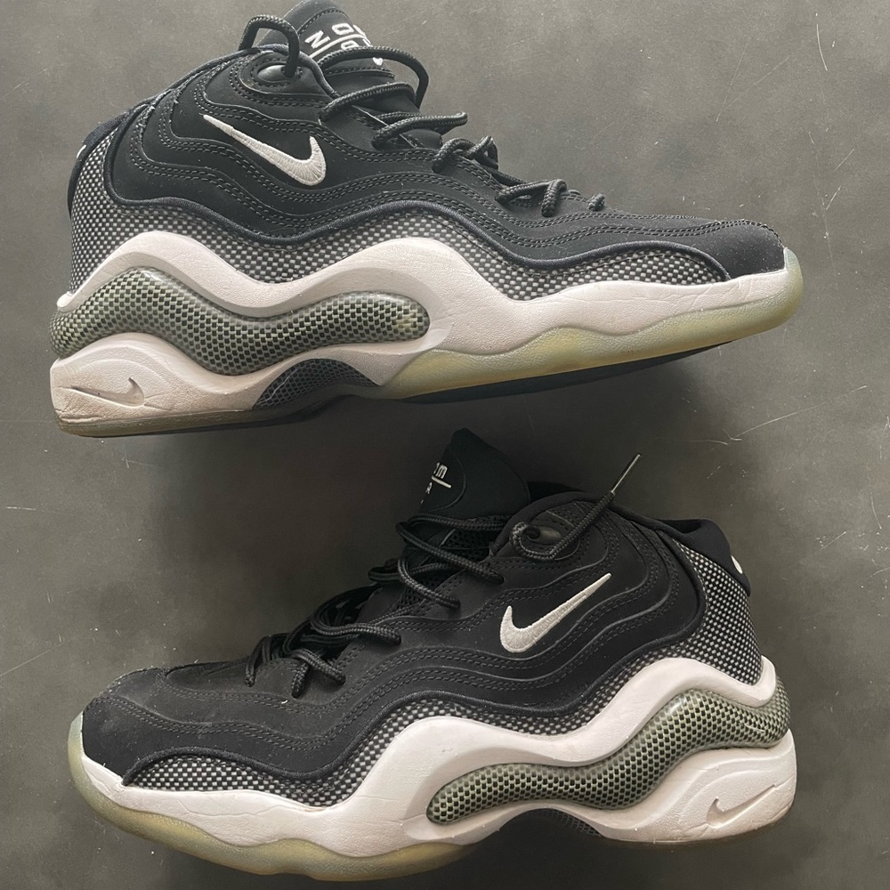 Nike premium flight